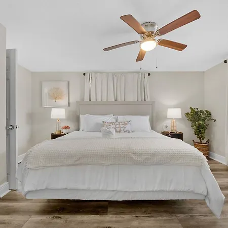 Prime Tampa Loc Near Ybor City 2King Beds 6Tvs
